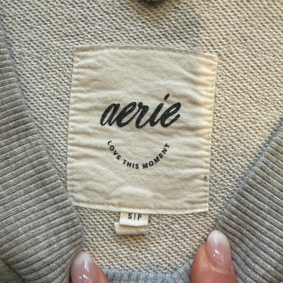 Aerie VNeck Longsleeve Heather Grey Sweatshirt Women's Size Small - Picture 6 of 6